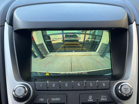 Used 2017 Chevrolet Equinox LS image 27