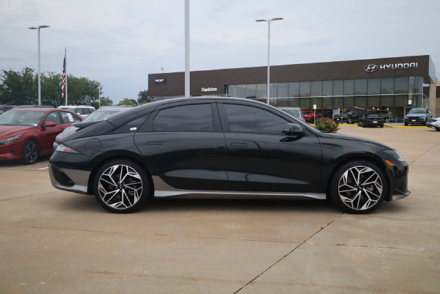 Used 2023 Hyundai Ioniq 6 SEL AWD/4WD image 5