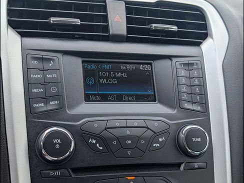 Used 2014 Ford Fusion S FWD image 8