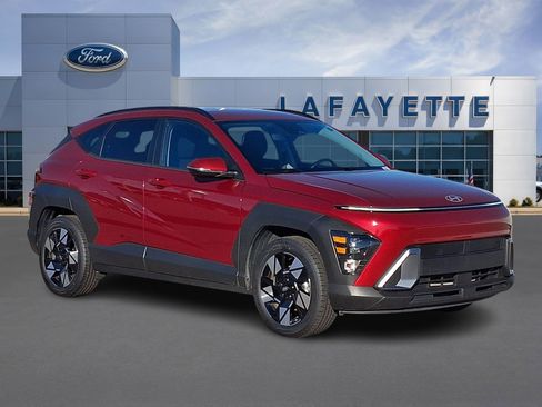 Used 2025 Hyundai Kona SEL image 1