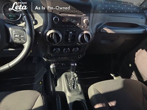 Used 2018 Jeep Wrangler Unlimited Sport S image 20