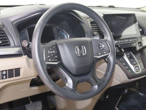 Used 2022 Honda Odyssey EX-L image 6