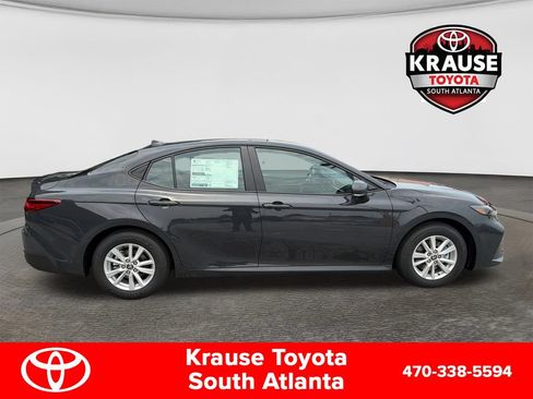 New 2026 Toyota Camry LE w/ Convenience Package FWD image 9