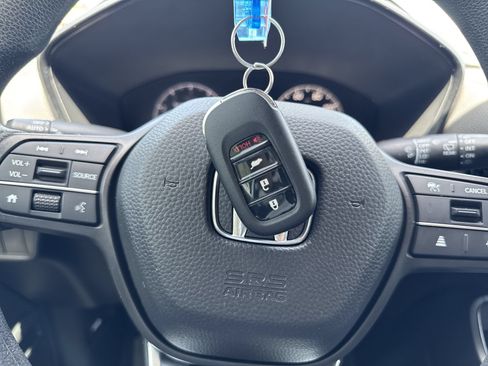 Used 2024 Honda CR-V LX image 31