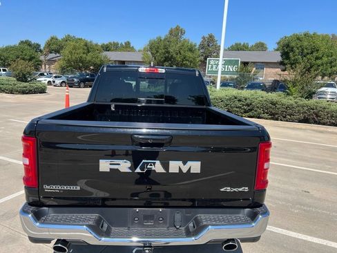 Used 2025 RAM 1500 Laramie AWD/4WD image 4
