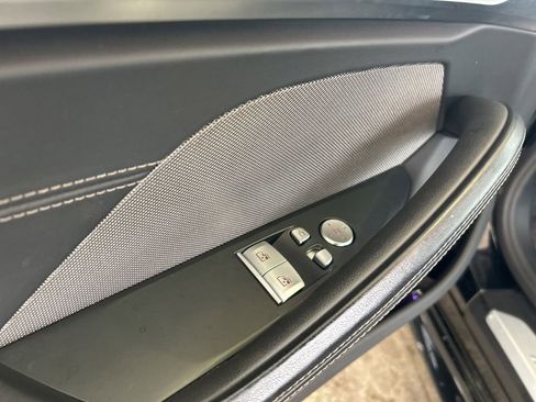 Used 2025 BMW 840i xDrive Coupe w/ Driving Assistance Package image 40