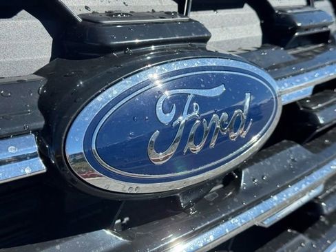 New 2026 Ford Explorer Active image 21