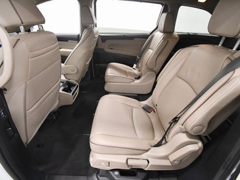 Used 2023 Honda Odyssey Elite image 15