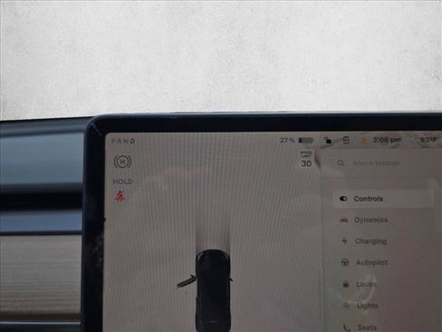 Used 2024 Tesla Model Y AWD image 10
