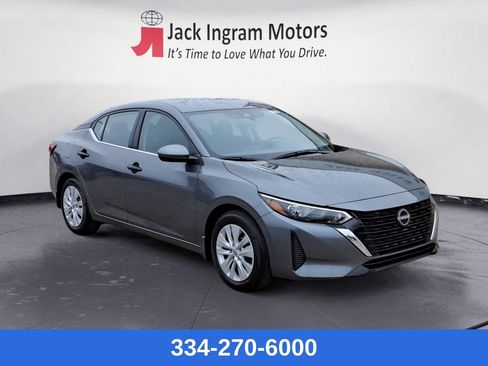 New 2025 Nissan Sentra S image 7