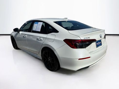 Used 2024 Honda Civic Sport image 5