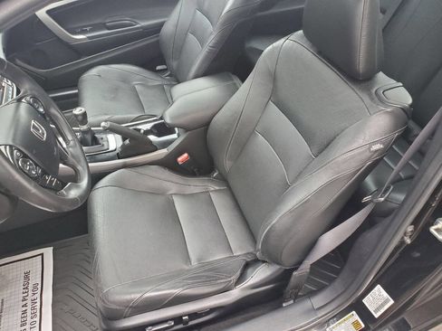 Used 2017 Honda Accord EX-L image 9