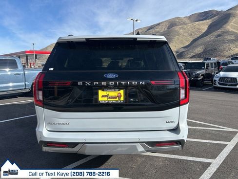 Used 2025 Ford Expedition Max Platinum w/ Driver's Package image 6