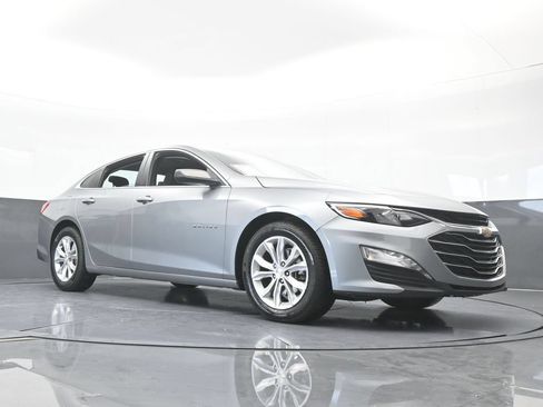 Used 2025 Chevrolet Malibu LT FWD image 57