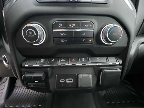 Certified 2024 Chevrolet Silverado 2500 W/T image 34