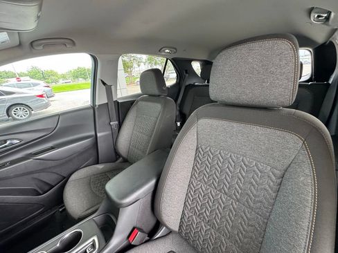 Used 2024 Chevrolet Equinox LT FWD image 14