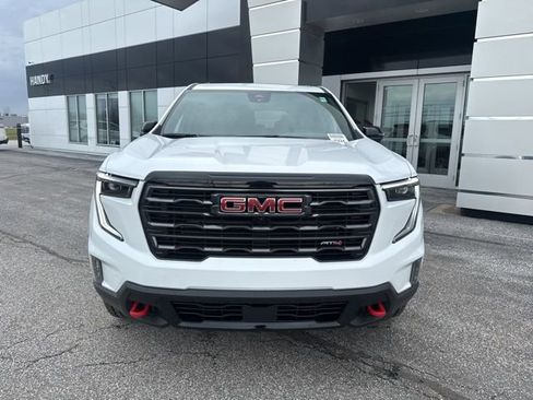 New 2026 GMC Acadia AT4 w/ Luxury Package AWD/4WD image 2
