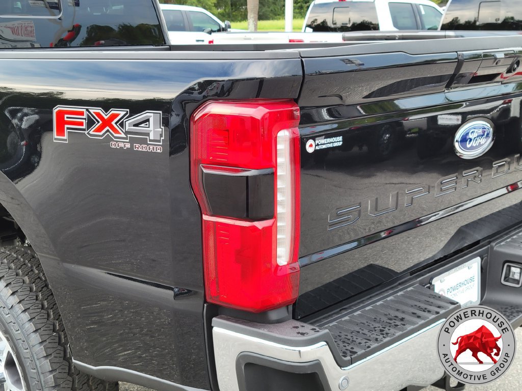 New 2026 Ford F350 Lariat w/ Lariat Ultimate Package AWD/4WD image 13