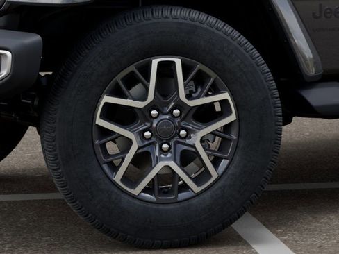 New 2026 Jeep Wrangler Unlimited Sahara AWD/4WD image 8