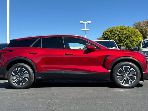 Used 2024 Chevrolet Blazer EV LT AWD/4WD image 4