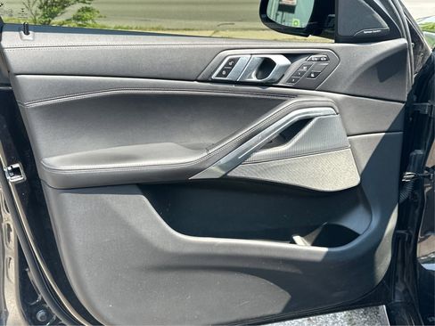 Used 2021 BMW X6 xDrive40i w/ Premium Enhanced Package image 14