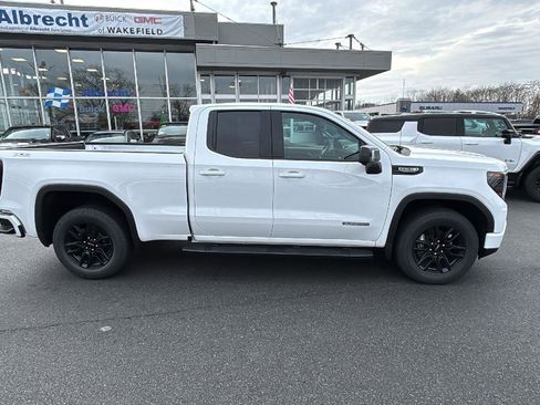 New 2026 GMC Sierra 1500 Elevation image 8