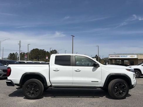 Used 2024 GMC Canyon Elevation image 7