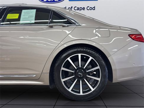 Used 2020 Lincoln Continental Reserve image 25