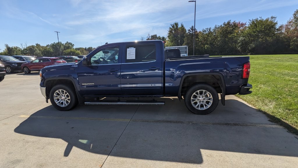 Used 2014 GMC Sierra 1500 SLE w/ SLE Value Package AWD/4WD image 6