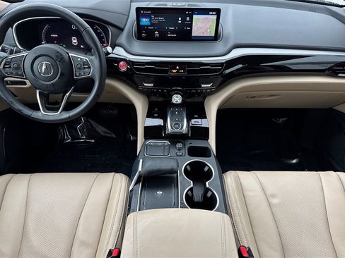 Certified 2024 Acura MDX SH-AWD w/ Technology Package image 4