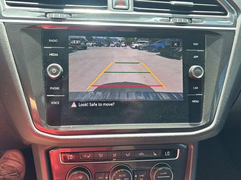 Used 2021 Volkswagen Tiguan SEL image 26