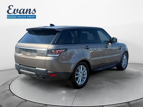 Used 2017 Land Rover Range Rover Sport SE AWD/4WD image 7