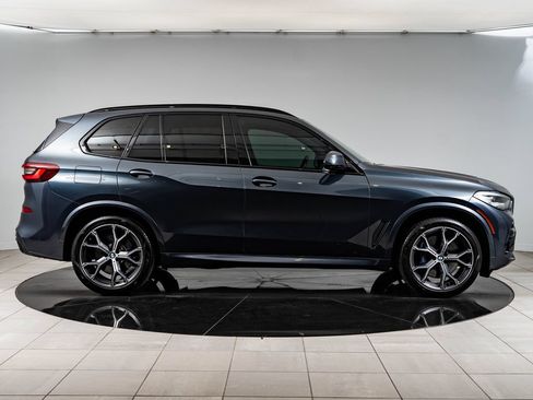 Used 2022 BMW X5 M50i w/ Premium Package AWD/4WD image 11
