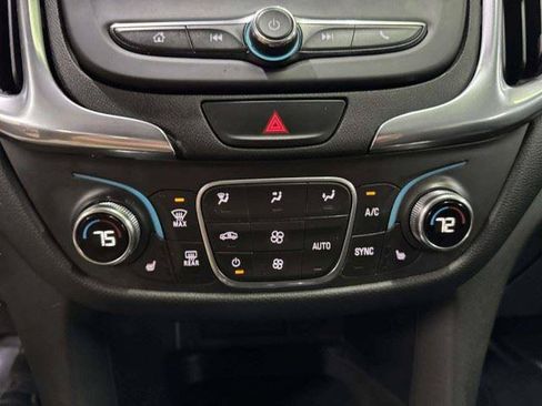 Used 2020 Chevrolet Equinox LT AWD/4WD image 37