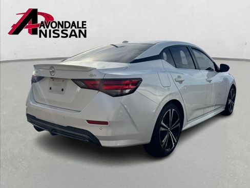 Certified 2021 Nissan Sentra SR image 4