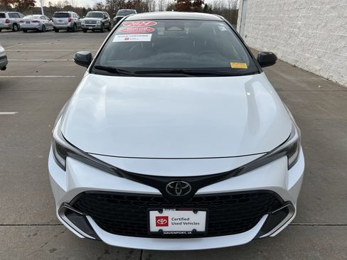 Certified 2024 Toyota Corolla XSE image 2