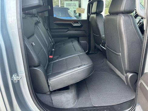 Certified 2023 GMC Sierra 1500 Denali w/ Technology Package image 16