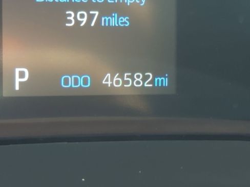 Used 2024 Toyota Sienna XLE image 23