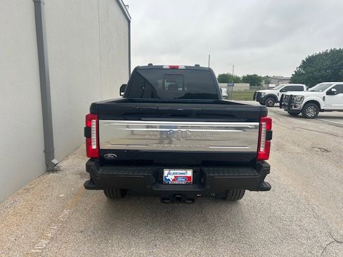 Used 2025 Ford F250 King Ranch AWD/4WD image 6