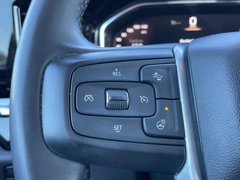 Used 2024 GMC Sierra 1500 Elevation image 7