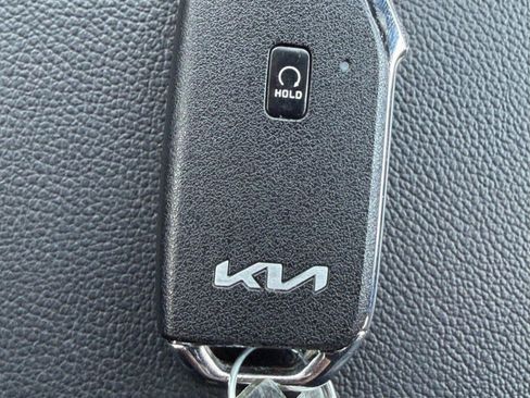 Used 2024 Kia Sportage X-Line w/ X-Line Premium Package AWD/4WD image 36