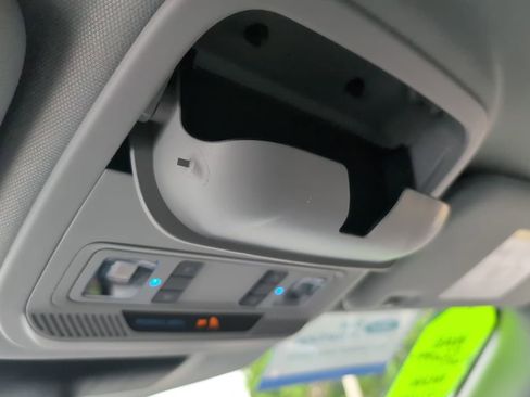 Certified 2023 Ford Explorer Limited w/ Equipment Group 301A image 23