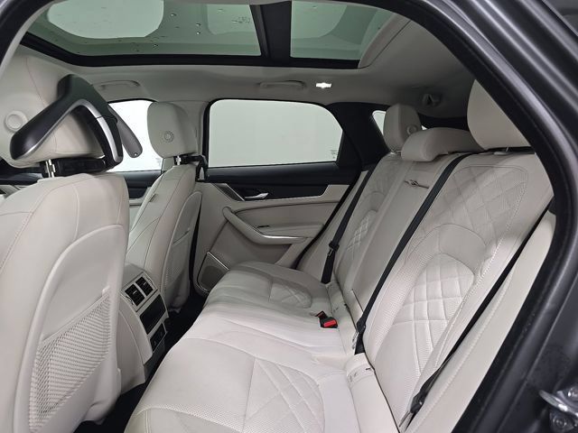 Used 2022 Jaguar F-PACE S AWD/4WD image 12