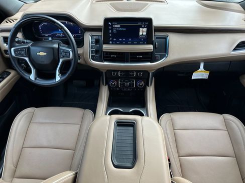 Used 2024 Chevrolet Tahoe Premier w/ Advanced Technology Package image 14