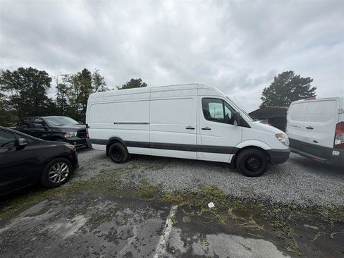 Used 2012 Mercedes-Benz Sprinter 3500 w/ Premium Pkg image 5