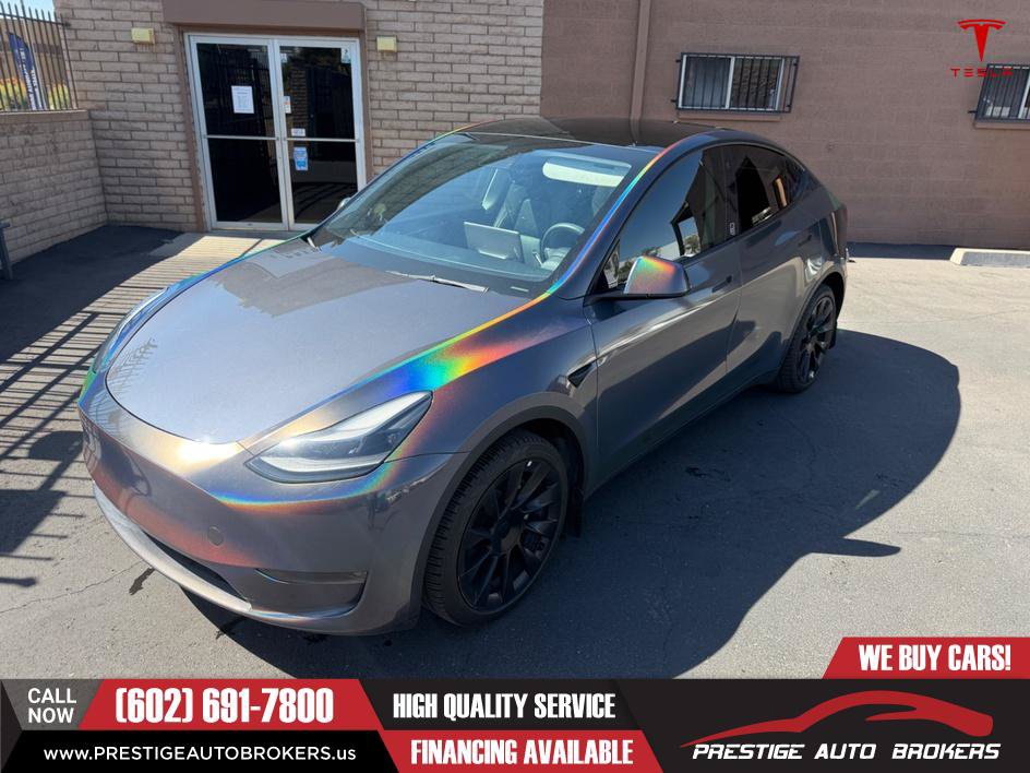 Used 2023 Tesla Model Y Long Range AWD/4WD image 2