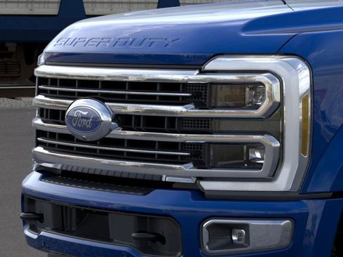 New 2026 Ford F450 Platinum image 17