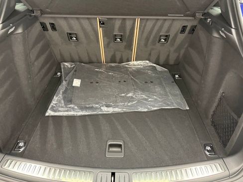 Used 2025 Porsche Macan image 29