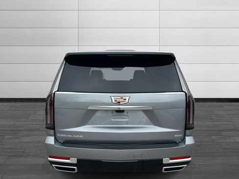 New 2026 Cadillac Escalade Luxury w/ Touring Package image 4
