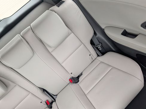 Used 2017 Honda HR-V EX-L image 14